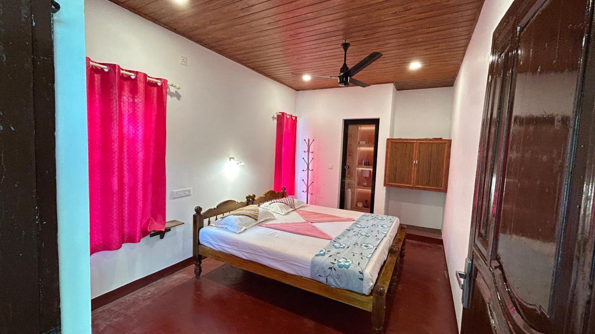 מאראריקולם Marari Sabari Home Stay מראה חיצוני תמונה